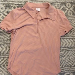 Pink top and price is negotiable ♥️♥️